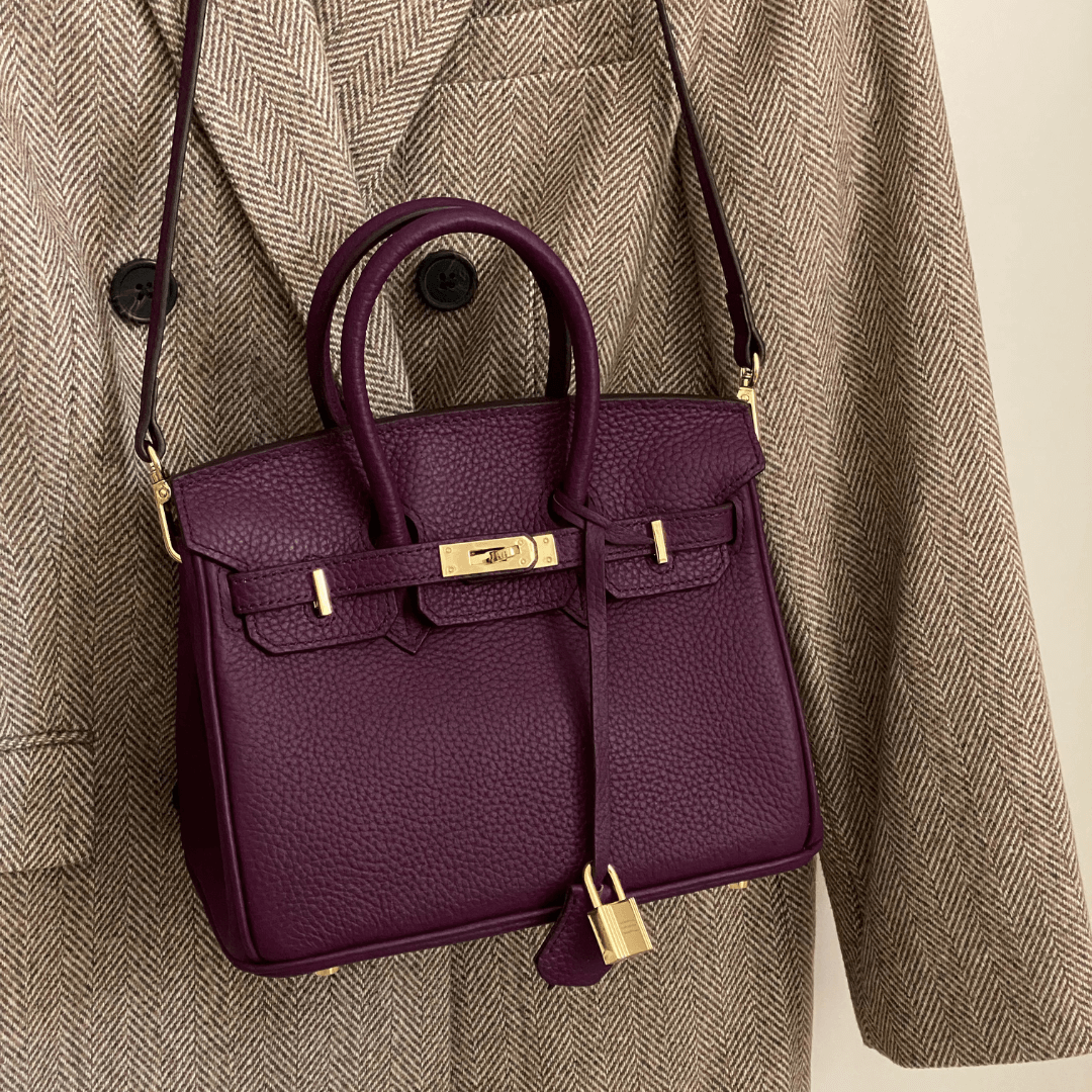 Large Leather Handbag for Women – Elegant Design