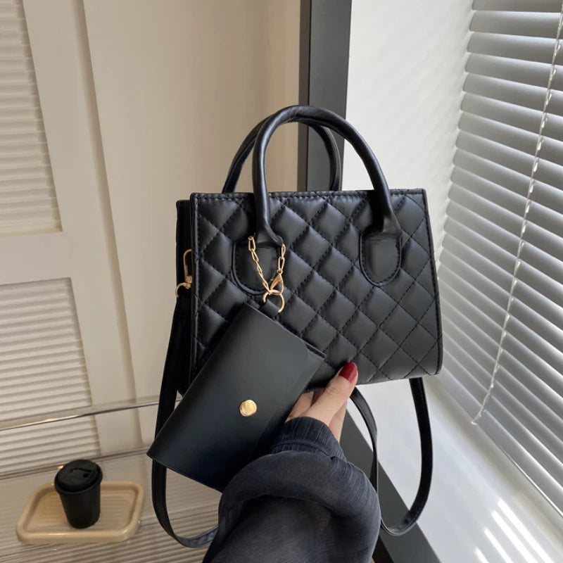 Wide Strap Diamond Bag – style without the stress 