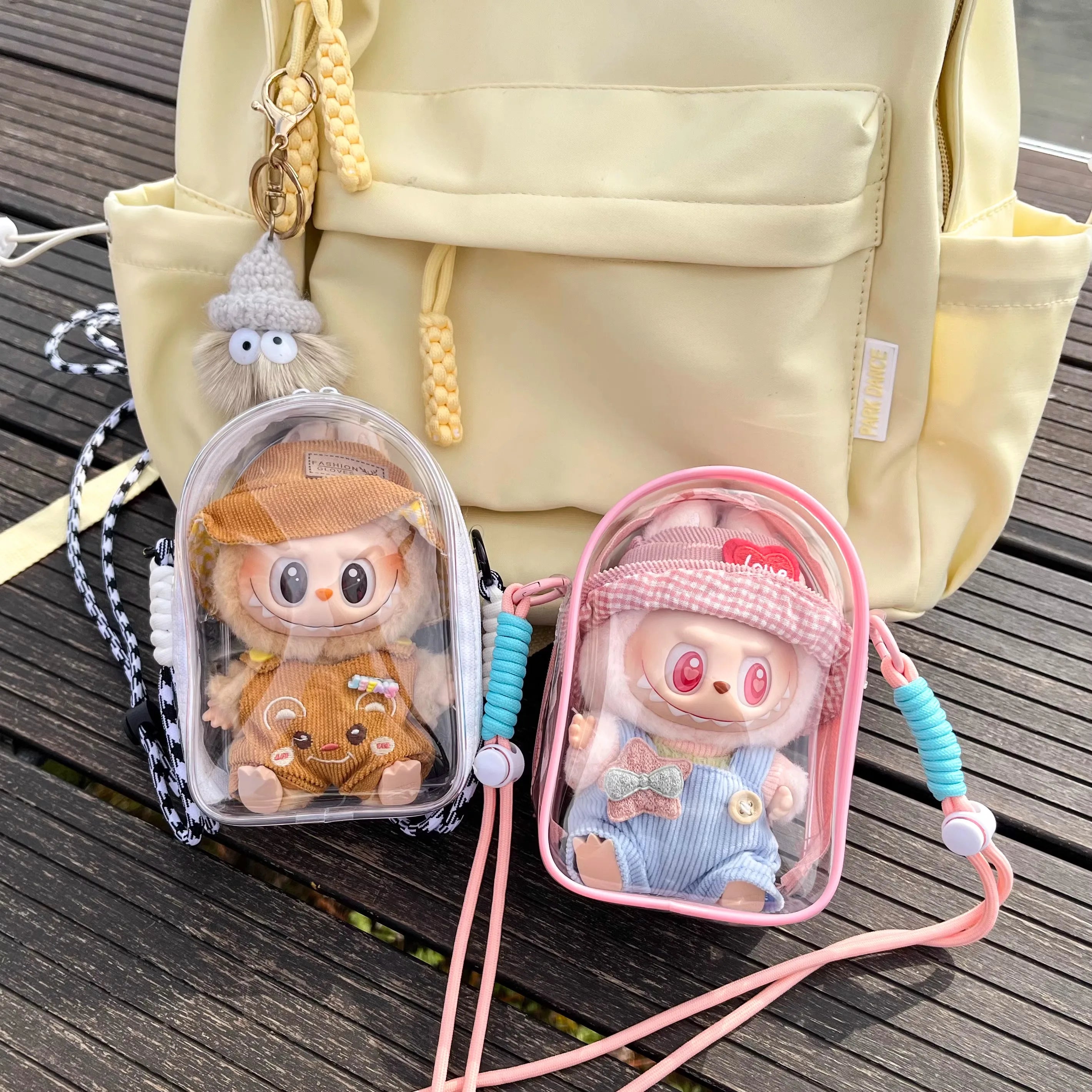 protective case – for collector's figure with ribbon 