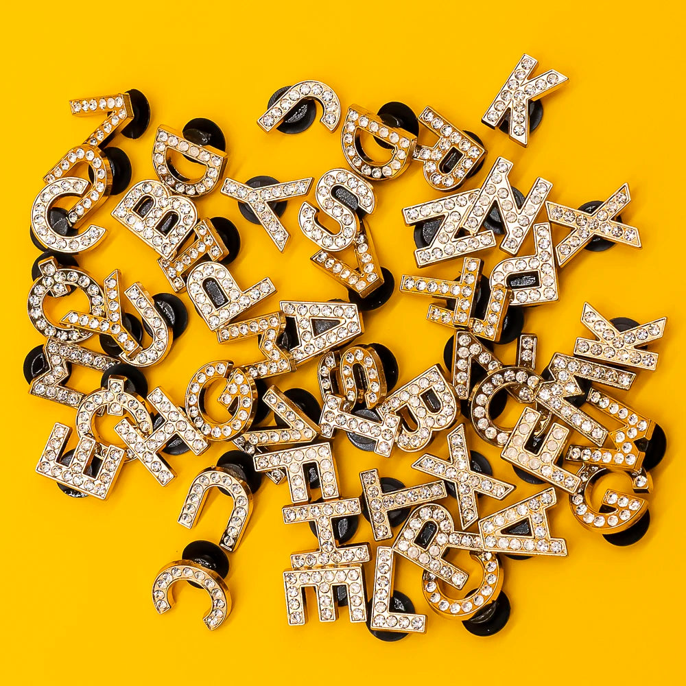 1 pc Luxurious Metal Charm – Bling Shoe Decoration with Gold-Colored Letters 