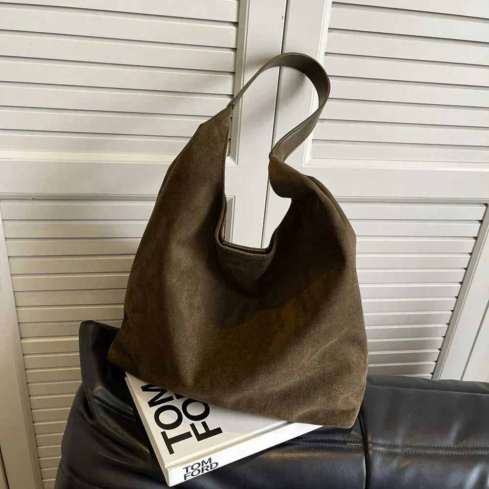 Oliva Studio Tote™ – in soft olive suede 